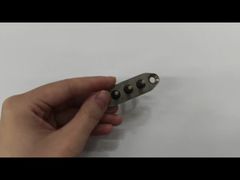 Conector Hermético para Veículo Elétrico com Corrente de Operação de 30A, Apresentando Trava Automática com Botão de Liberação