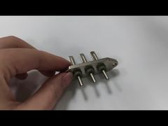 Terminal hermeticamente selado de até 150°C projetado usando material de aba SPCC garantindo alta durabilidade a