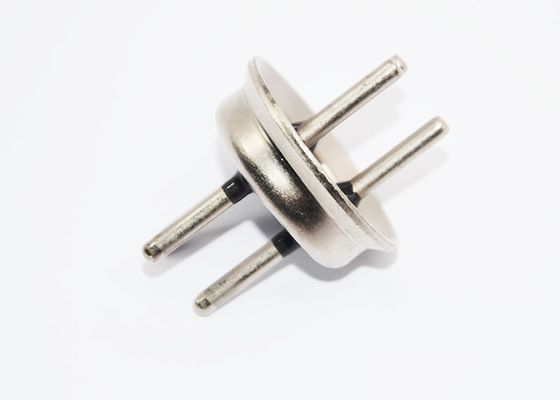 Teste de vazamento dos terminais do compressor do frigorífico de tensão 220V 4J28 4MPa