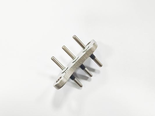 Instalação à prova d'água em painéis Conector à prova d'água Ev Voltagem nominal 12V-540V