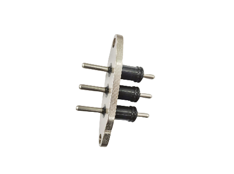 Conector Hermético para Veículo Elétrico com Corrente Máxima de Trabalho de 30A, com Materiais SUH446 e Pino de Cobre