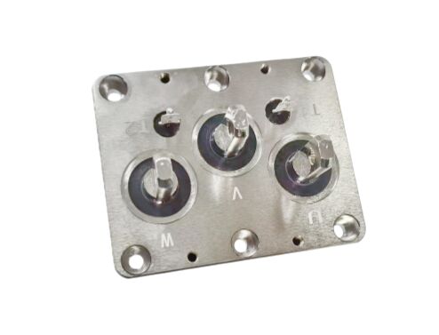 Placa de Terminal de Conexão de Material de Pino de Cobre Incluindo 10 Polos Projetada para Conectividade Elétrica em Sistemas de Controle